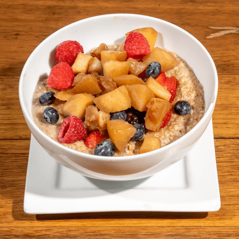 Oatmeal: A Hearty Breakfast Option